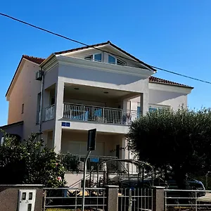 Lili Apartmán Umag